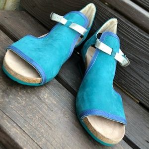 Women's Naot Fiona slingback